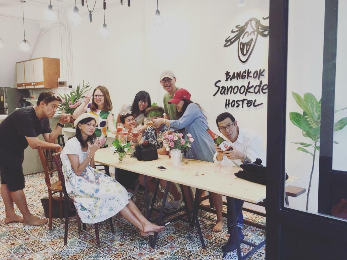 Bangkok Sanookdee Hostel (Adults Only) Екстериор снимка