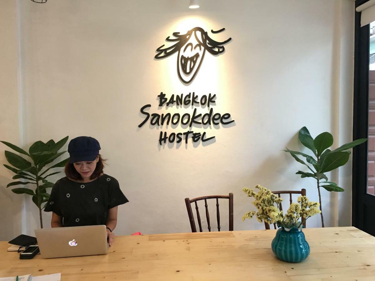 Bangkok Sanookdee Hostel (Adults Only) Екстериор снимка