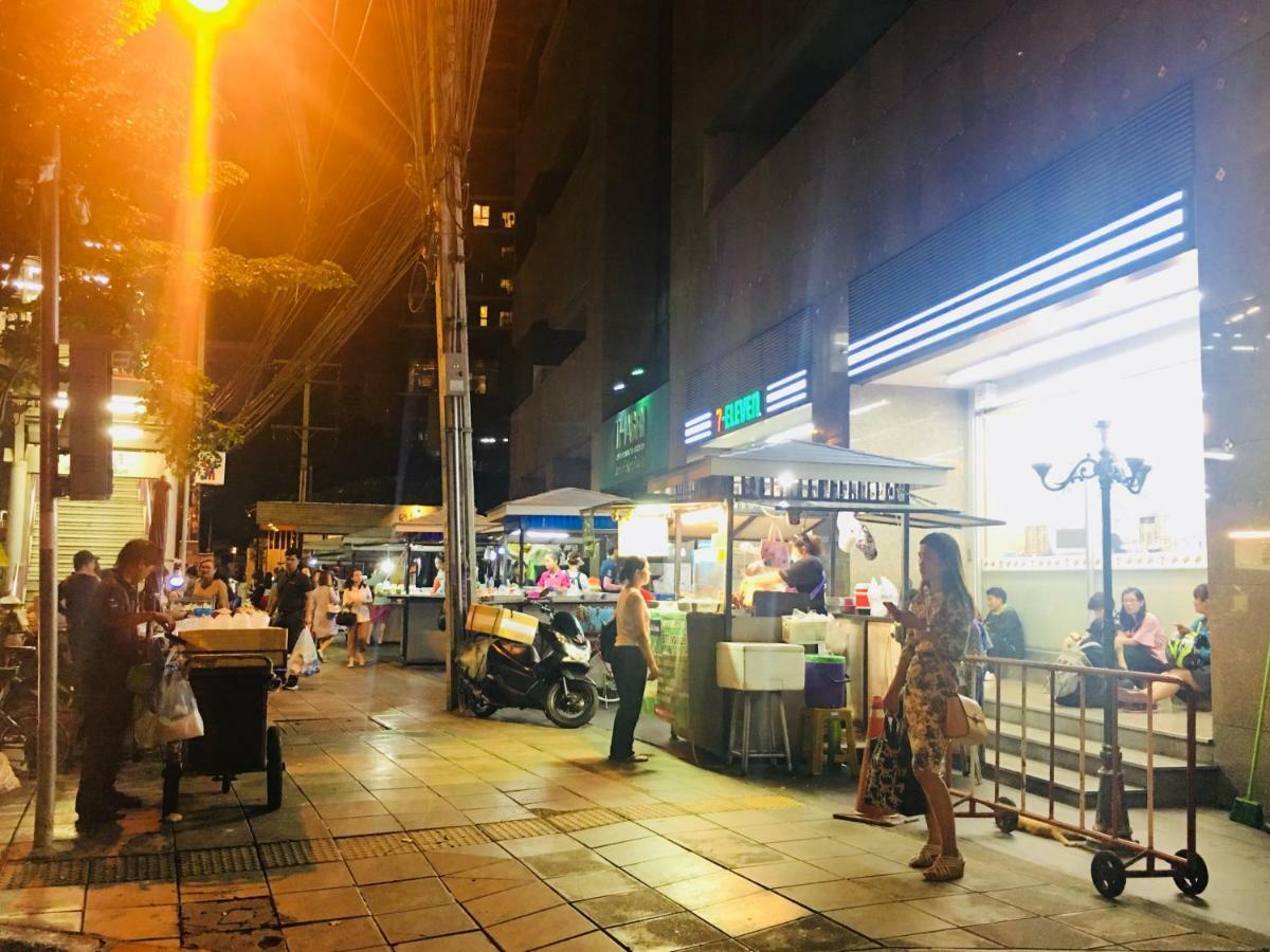 Bangkok Sanookdee Hostel (Adults Only) Екстериор снимка