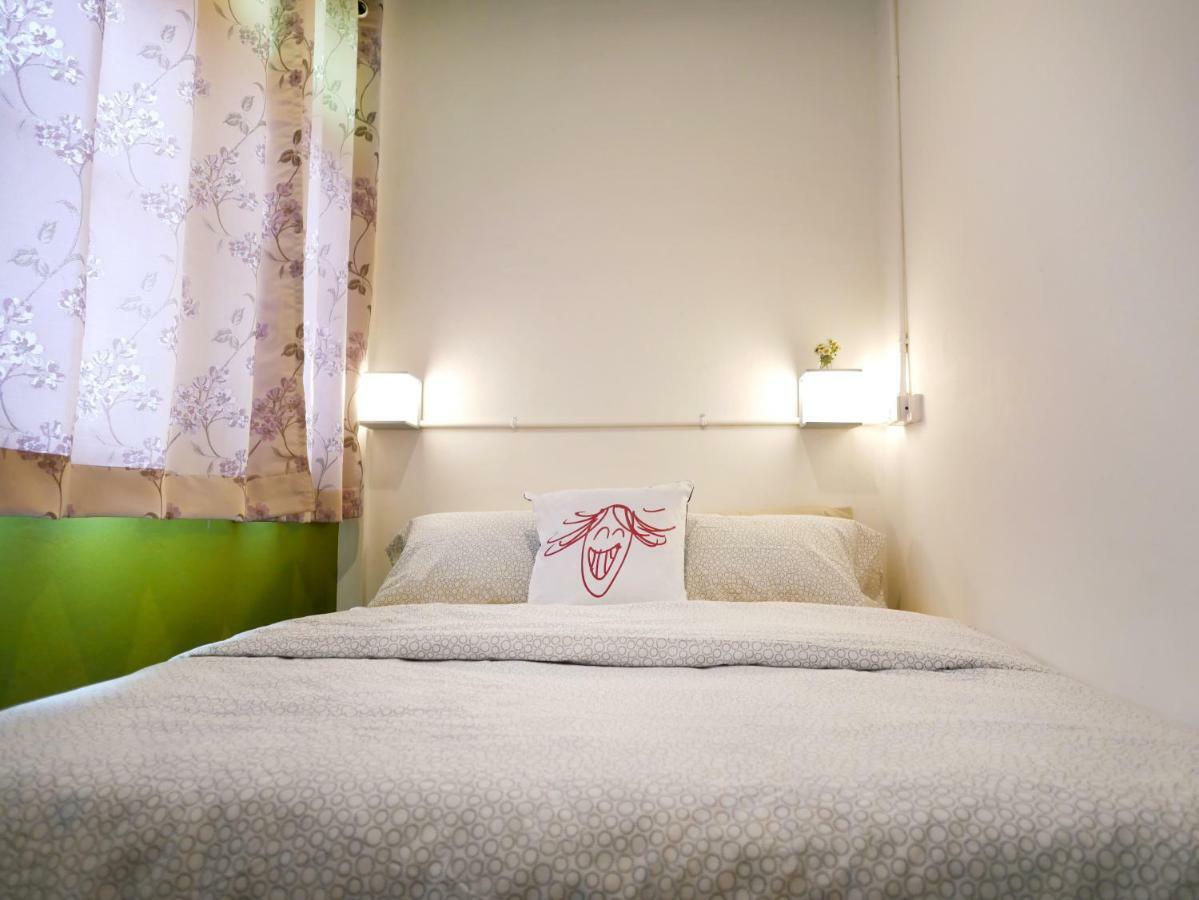 Bangkok Sanookdee Hostel (Adults Only) Екстериор снимка